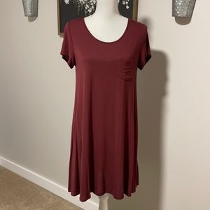 love, fire Short Sleeve Pocket Swing Dress in Wine